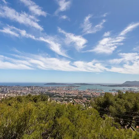 Casa vacanze 3 Bedroom Artist's House With Ac, Spectacular Sea View - Dodo Et Tartine Tolone